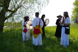 Trommeltanz der Frauen